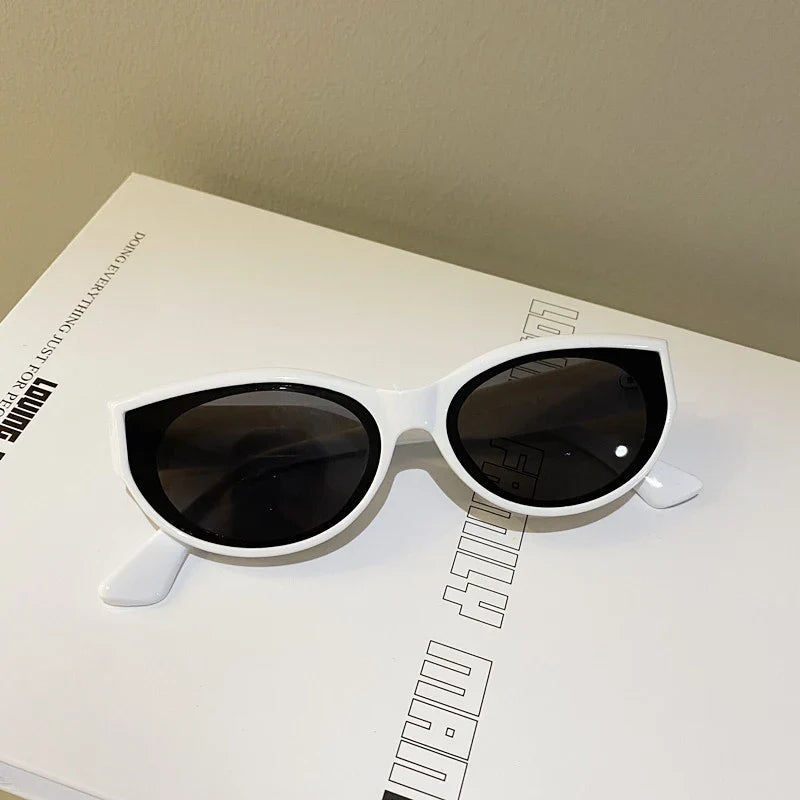Ibiza sunglasses – White / Smoke